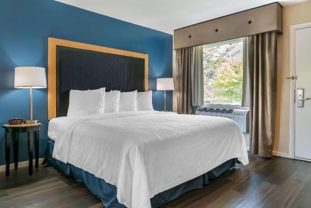 Best Western River Terrace Cheboygan Luaran gambar
