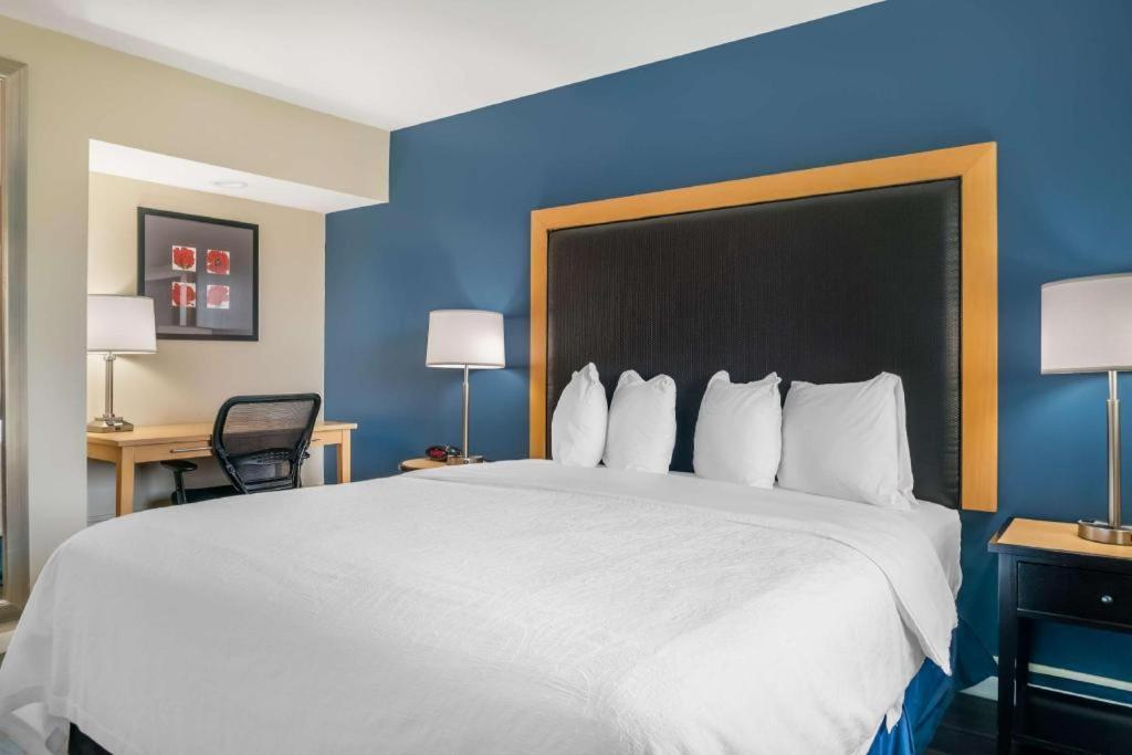 Best Western River Terrace Cheboygan Luaran gambar