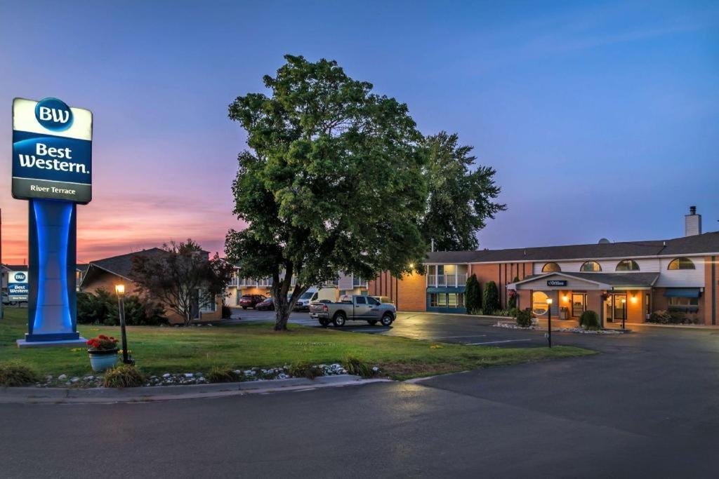 Best Western River Terrace Cheboygan Luaran gambar