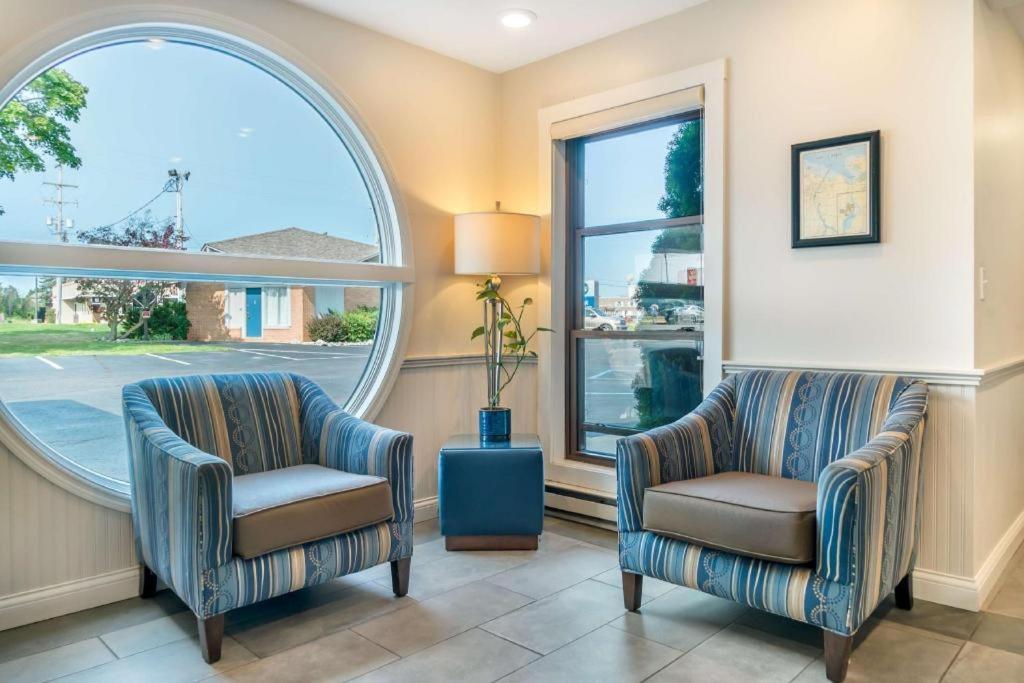 Best Western River Terrace Cheboygan Luaran gambar